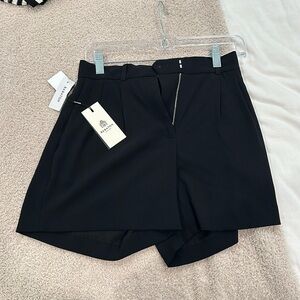 Aritzia Black Women's Shorts